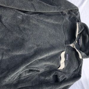 Women’s Size L Patagonia pullover